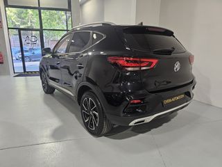 MG ZS 111cv Luxury Automatico