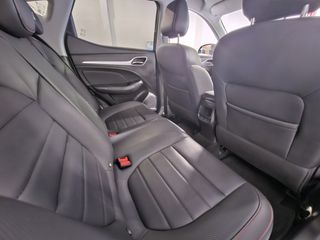 MG ZS 111cv Luxury Automatico
