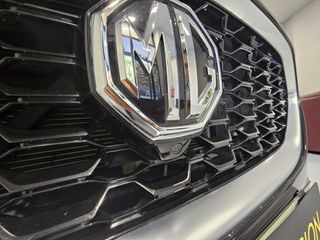 MG ZS 111cv Luxury Automatico