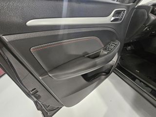 MG ZS 111cv Luxury Automatico