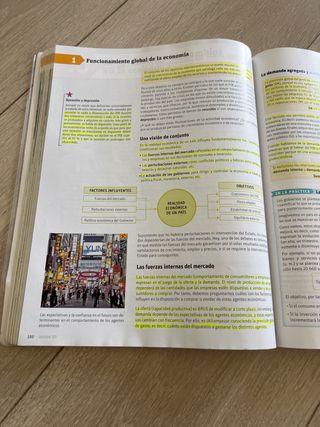 Economía. 1 Bachillerato. Savia (Spanish Edition)