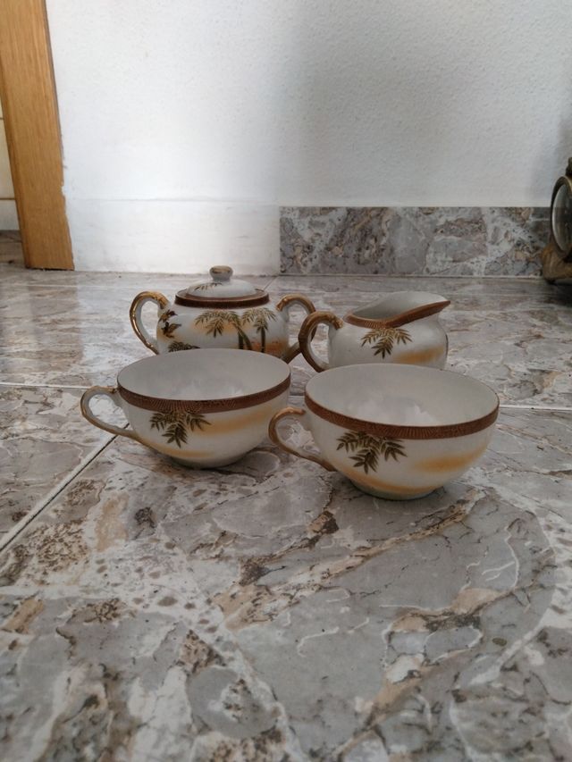 Set da tè Kutani per 2