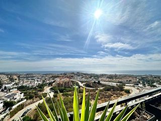 Casa pareada en venta en Calahonda en Mijas