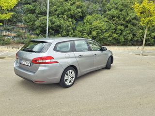 Peugeot 308 2015