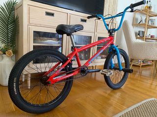 Bicicleta BMX Venzo Cube Rodado 20