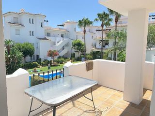 Piso en alquiler en Los Naranjos - Las Brisas en Marbella