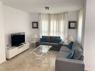 Piso en alquiler en Los Naranjos - Las Brisas en Marbella