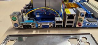 Placa Base ASRock N68C-GS FX + Procesador AMD