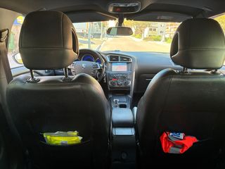 Citroen DS4 2011