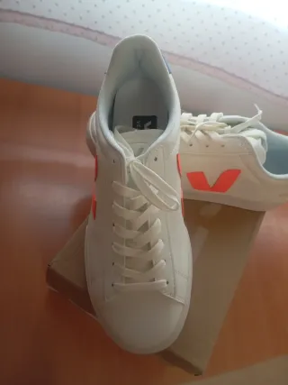 Zapatillas Veja Blancas Naranja