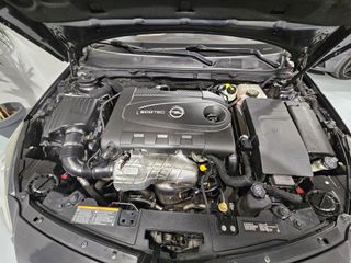 Opel Insignia Cosmo 160cv