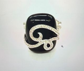 Anillo Ónix con Diamantes