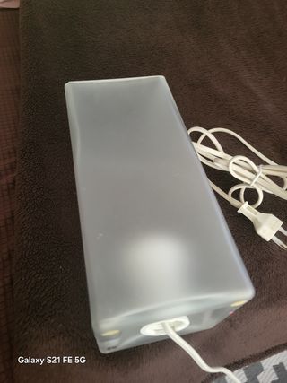 Lámpara de mesa moderna