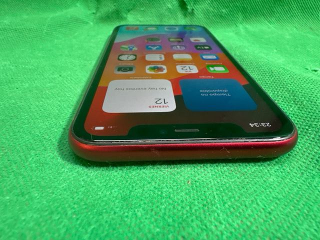 iPhone 11 – 128 GB – Color rojo. Leed el anuncio!!