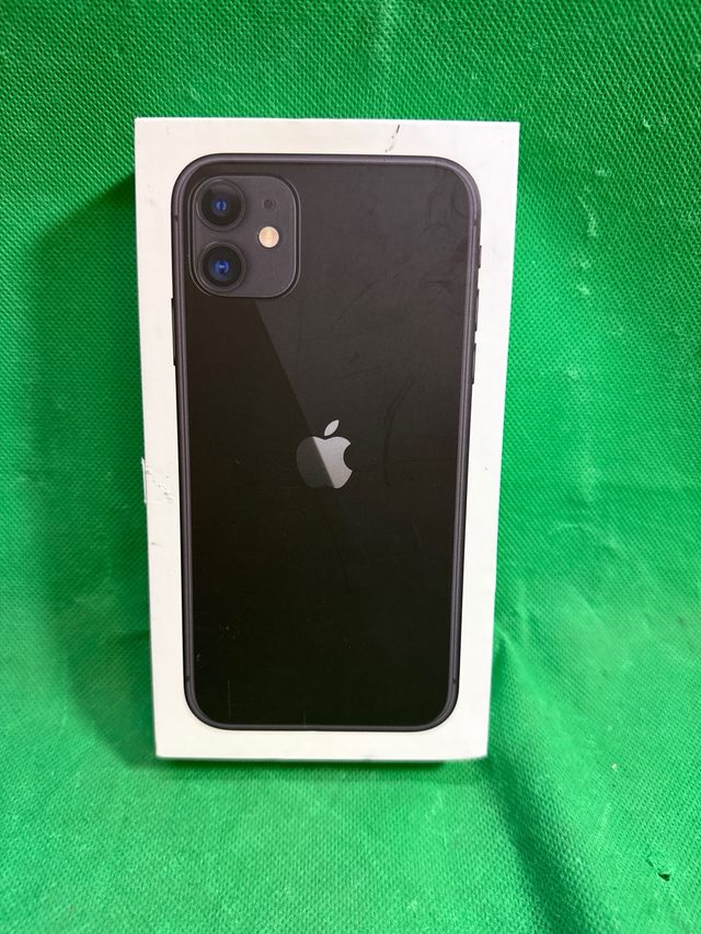 iPhone 11 – 128 GB – Color rojo. Leed el anuncio!!