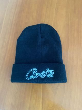 Gorro de invierno negro con logo