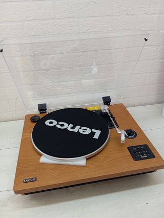 Tocadiscos bluetooth Lenco LS-55