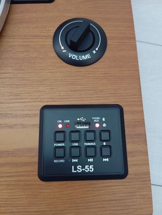 Tocadiscos bluetooth Lenco LS-55