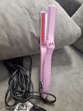 Plancha de pelo Bishe rosa