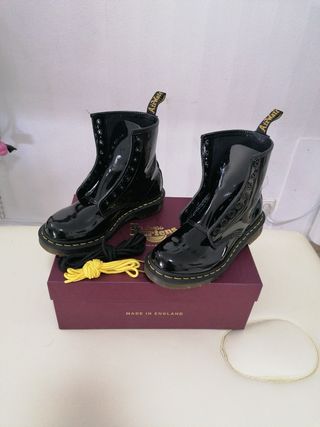 Botas Dr. Martens charol negras
