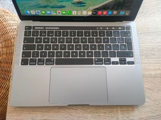 MACBOOK PRO 2020 i5/16GB RAM/512 SSD BATERÍA NUEVA