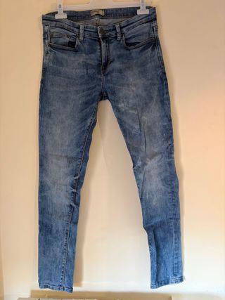 Pantalones y camisas hombre