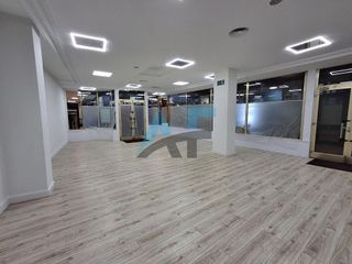 Local comercial en alquiler en Centro en Ourense