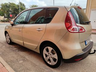 Renault Scenic 2025