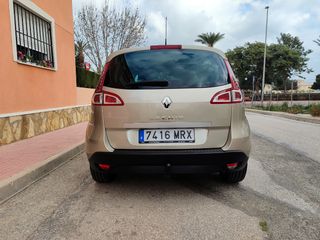 Renault Scenic 2025