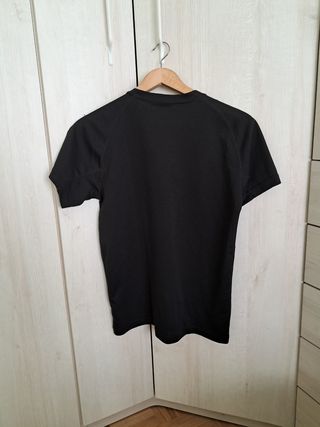 Camiseta Negra Grupo Disport