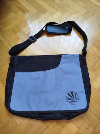 Mochila/Bolso/Maletin para portátil o libros 