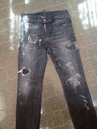 Jeans DSQUARED2 taglia 38 unisex