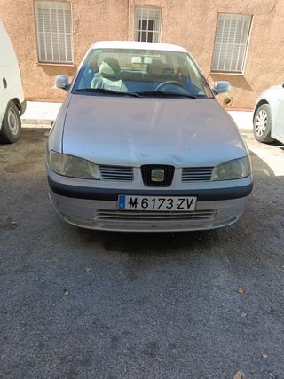 sest Seat  2000