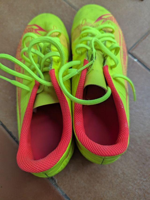 Botas de fútbol Nike Mercurial (Talla 38)