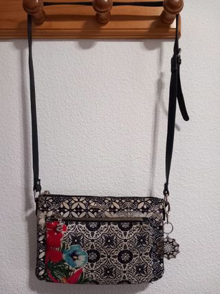 Bolso Desigual floral bandolera