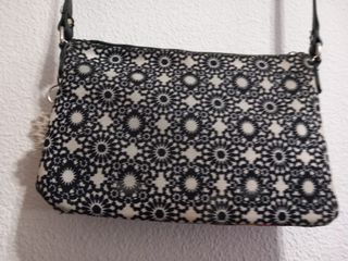 Bolso Desigual floral bandolera