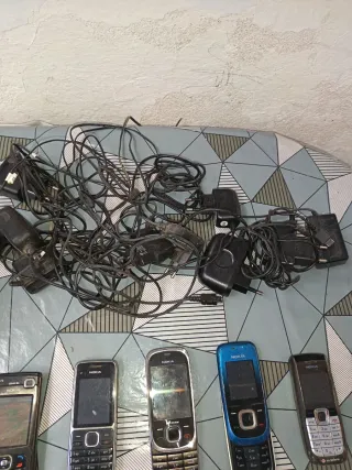 17 Teléfonos móviles viejos