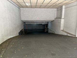 Garaje en alquiler en Centre en Sabadell