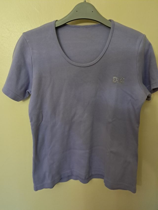 Lote de cuatro Camisetas sin mangas y manga corta