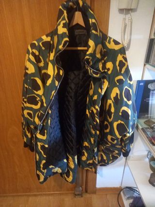 Chaquetón oversize estampado leopardo