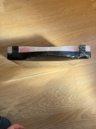 Grapadora Powerfix con grapas sin estrenar.