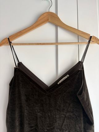 Blusa terciopelo Pull&Bear marrón