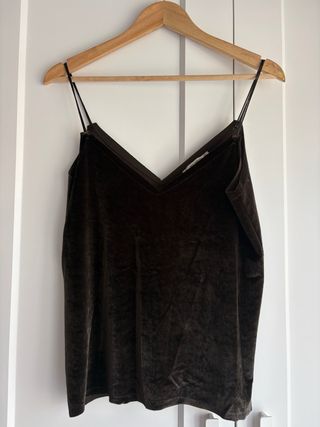 Blusa terciopelo Pull&Bear marrón