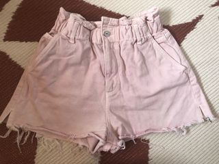 Shorts rosa Zara talle alto