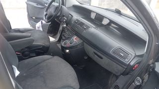 Citroen C8 2014