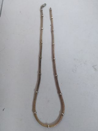 Bonito collar tipo gargantilla de diseño italiano 