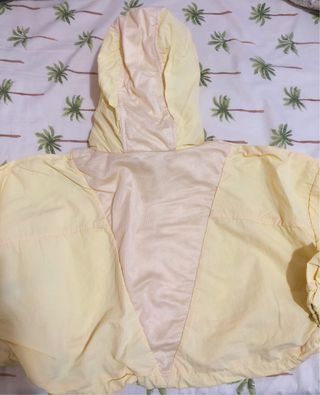 Chaqueta cortavientos cropped Zara Talla S