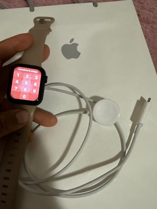 Apple Watch SE Beige con Cargador