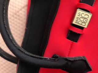 Bolso Save My Bag Rojo y Negro Asa Corta