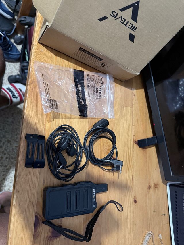 Walkie Talkie Retevis Negro
